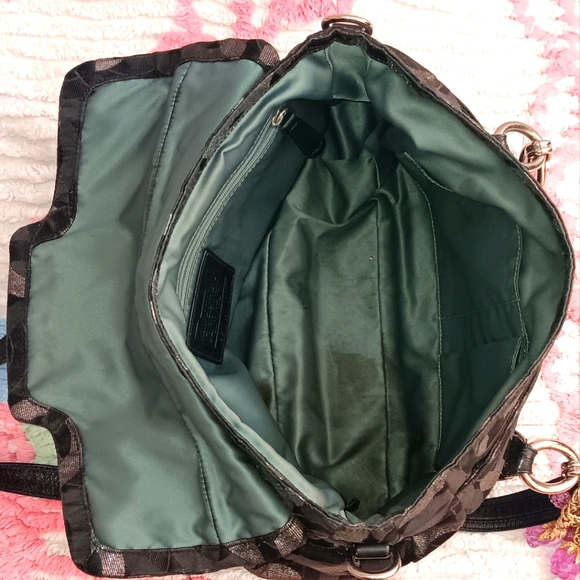 Coach purse - Picture 7 of 9